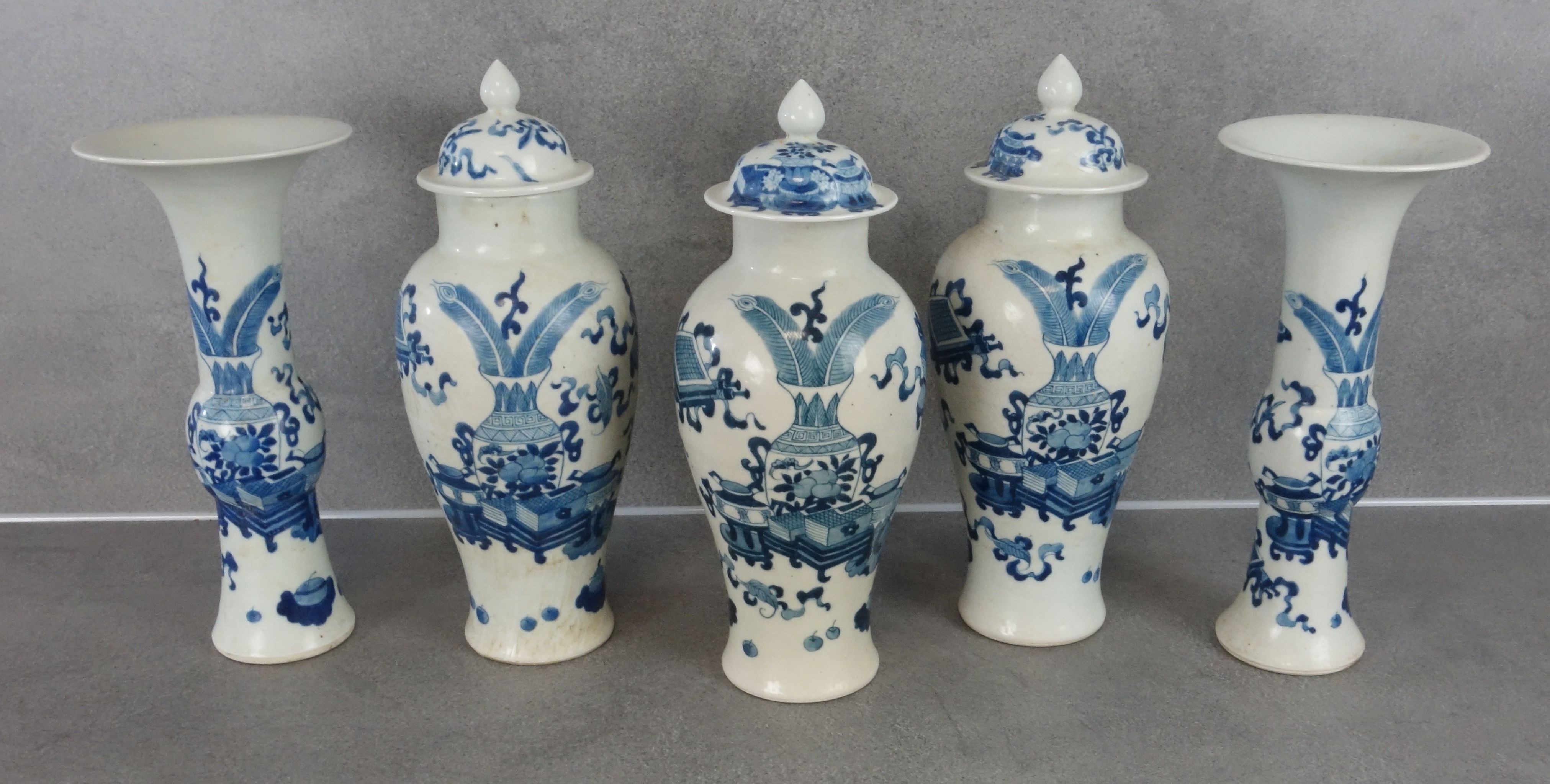 SET OF 5 CHINESE VASES