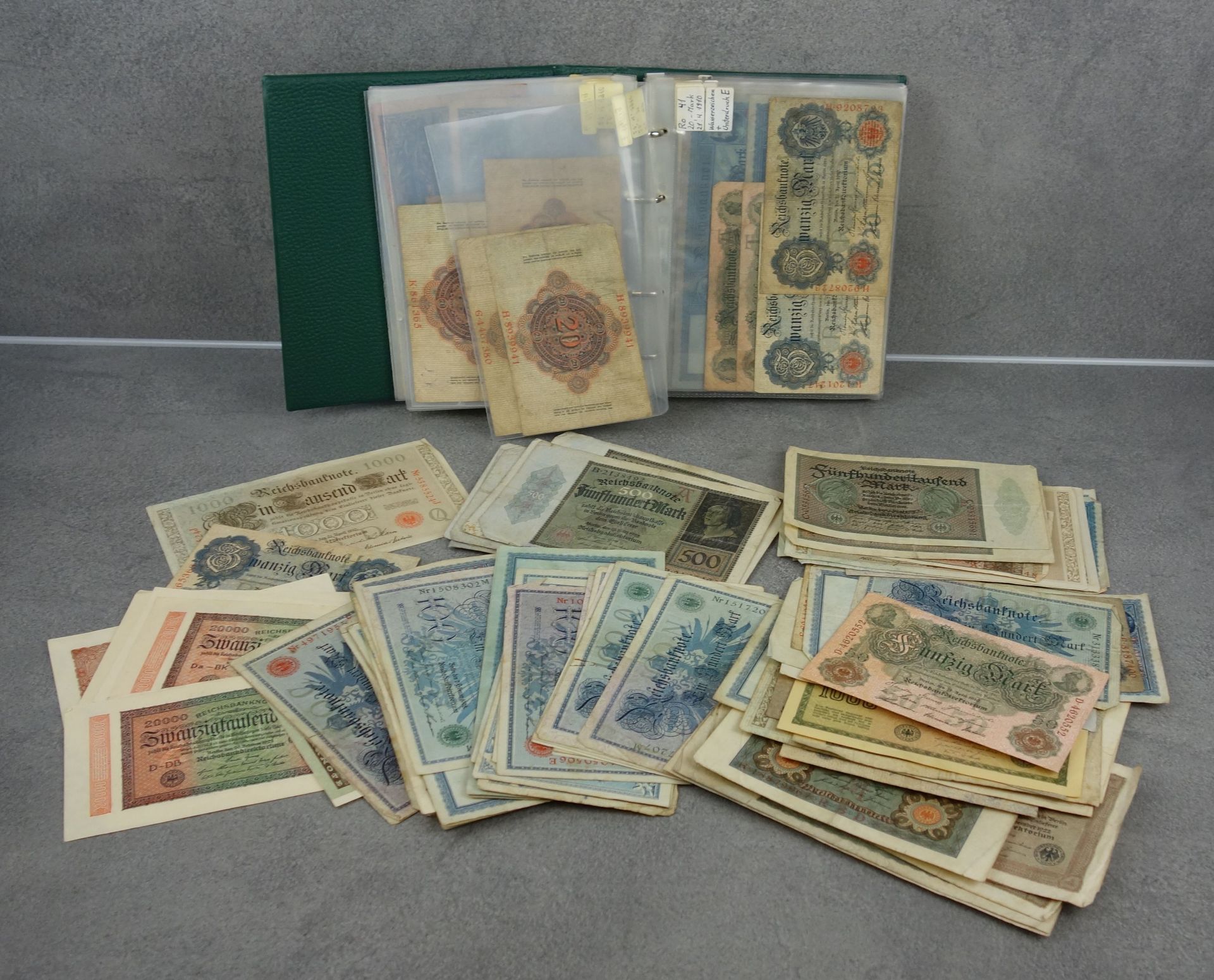 COLLECTION OF PAPER MONEY / BANKNOTES / MONEY BONDS - GERMAN REICHSBANKNOTEN (MARK)