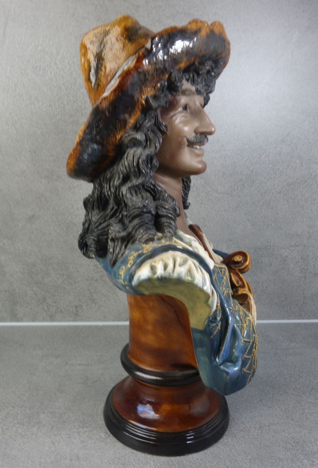 R. STURM SCULPTURES: "MUSICIAN" AND "FORTUNE TELLER" - Image 6 of 6
