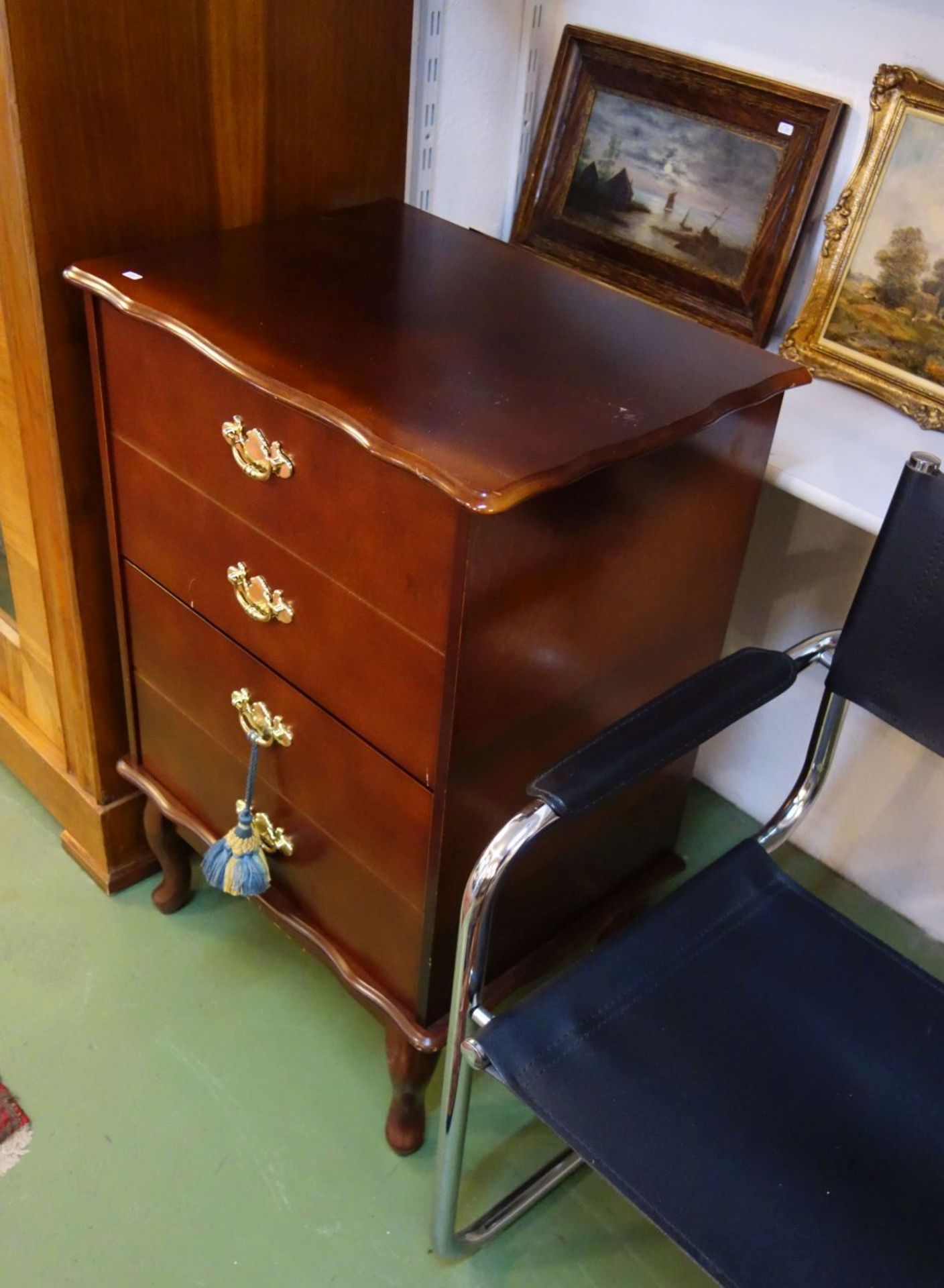 COMMODE - Image 3 of 6