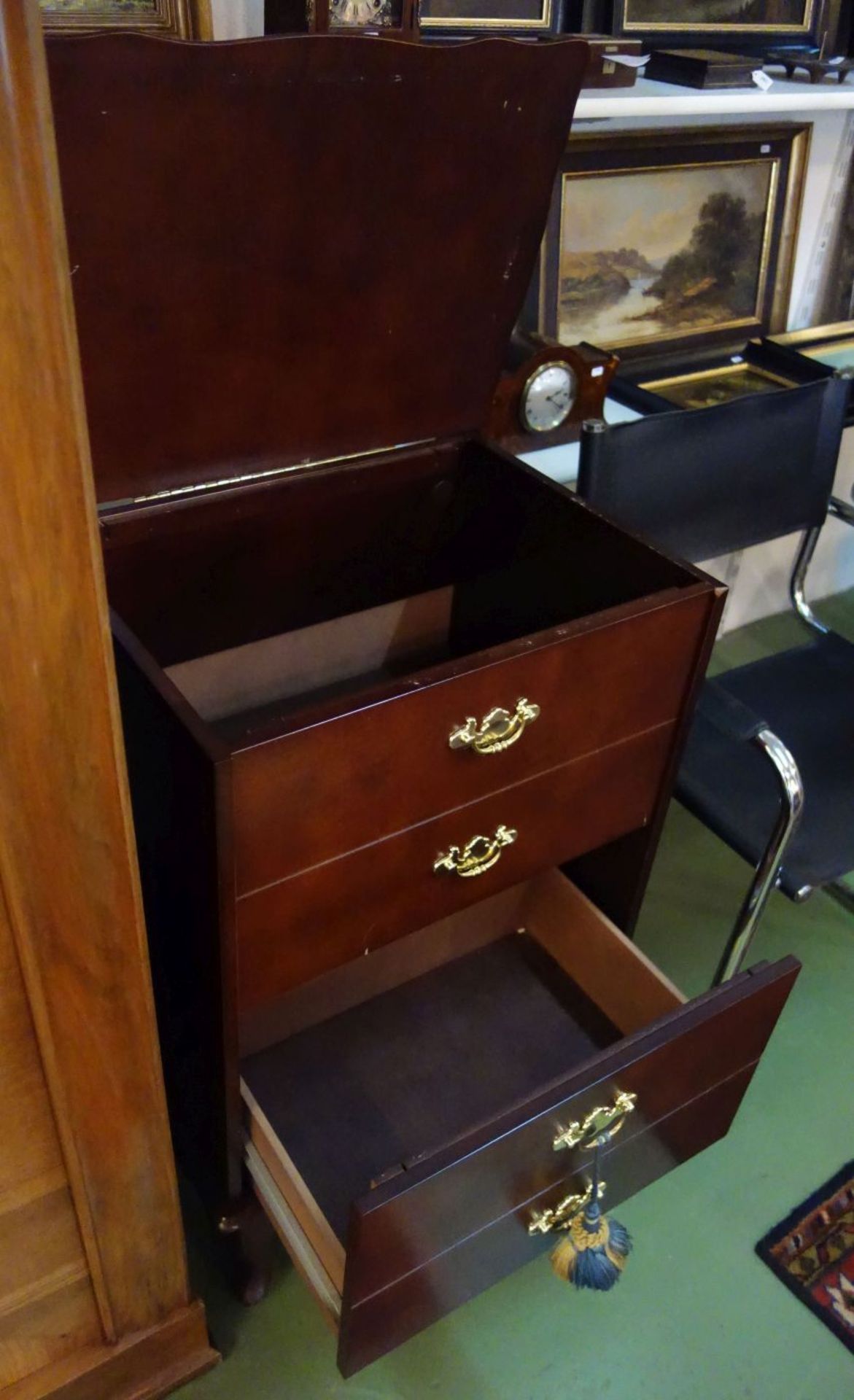 COMMODE - Image 5 of 6
