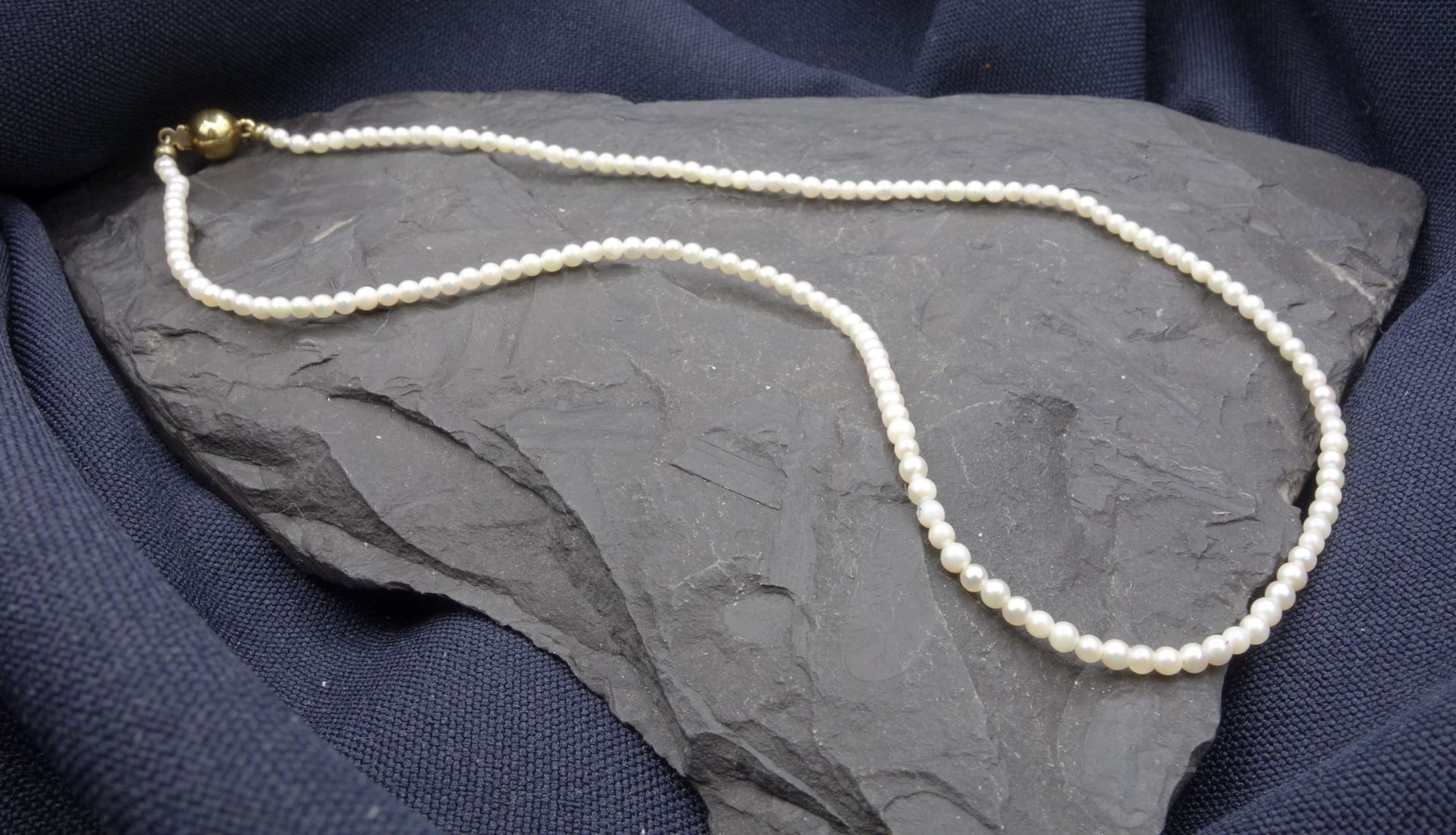 PEARL CHAIN