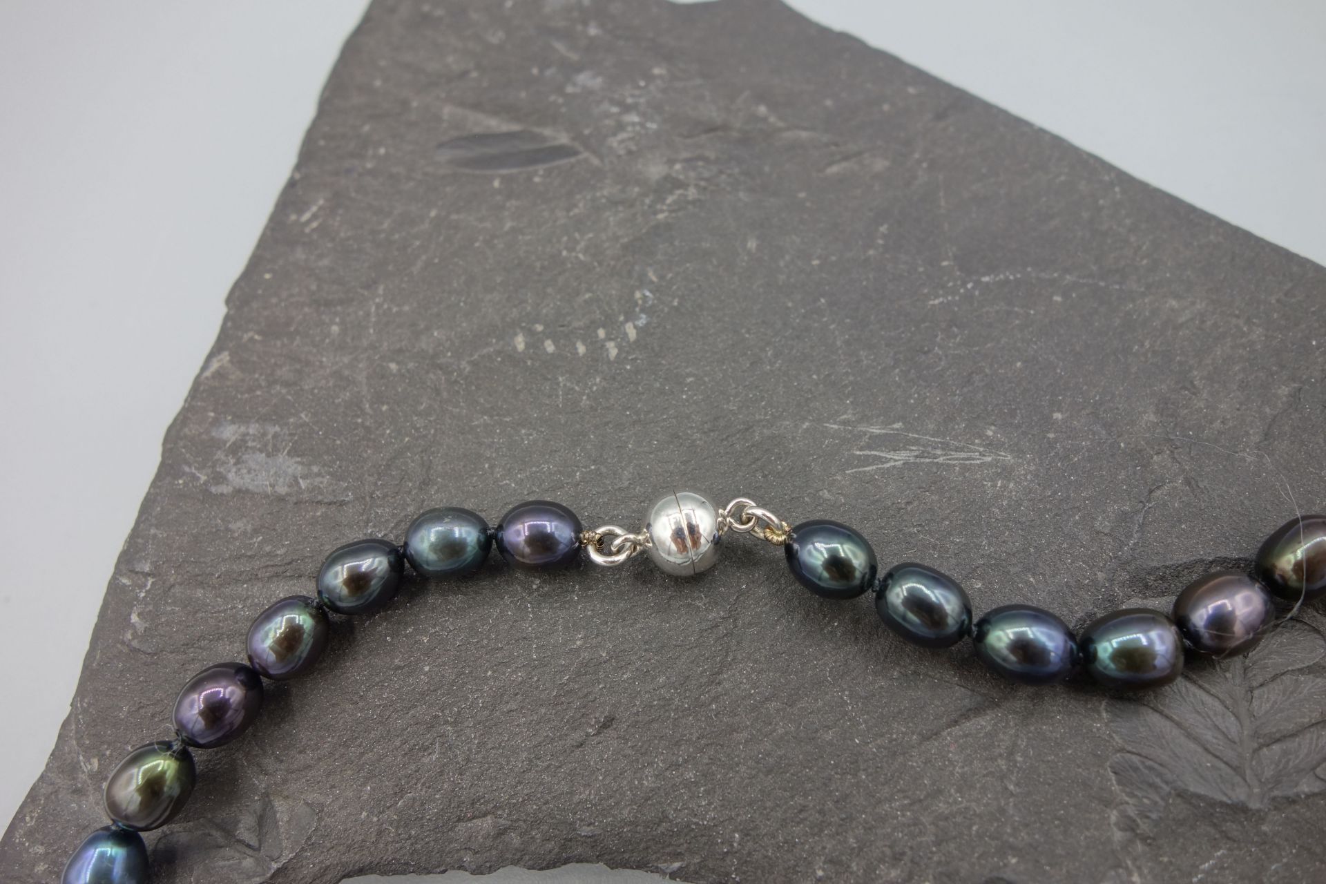 tahiti pearl necklace - Image 3 of 3