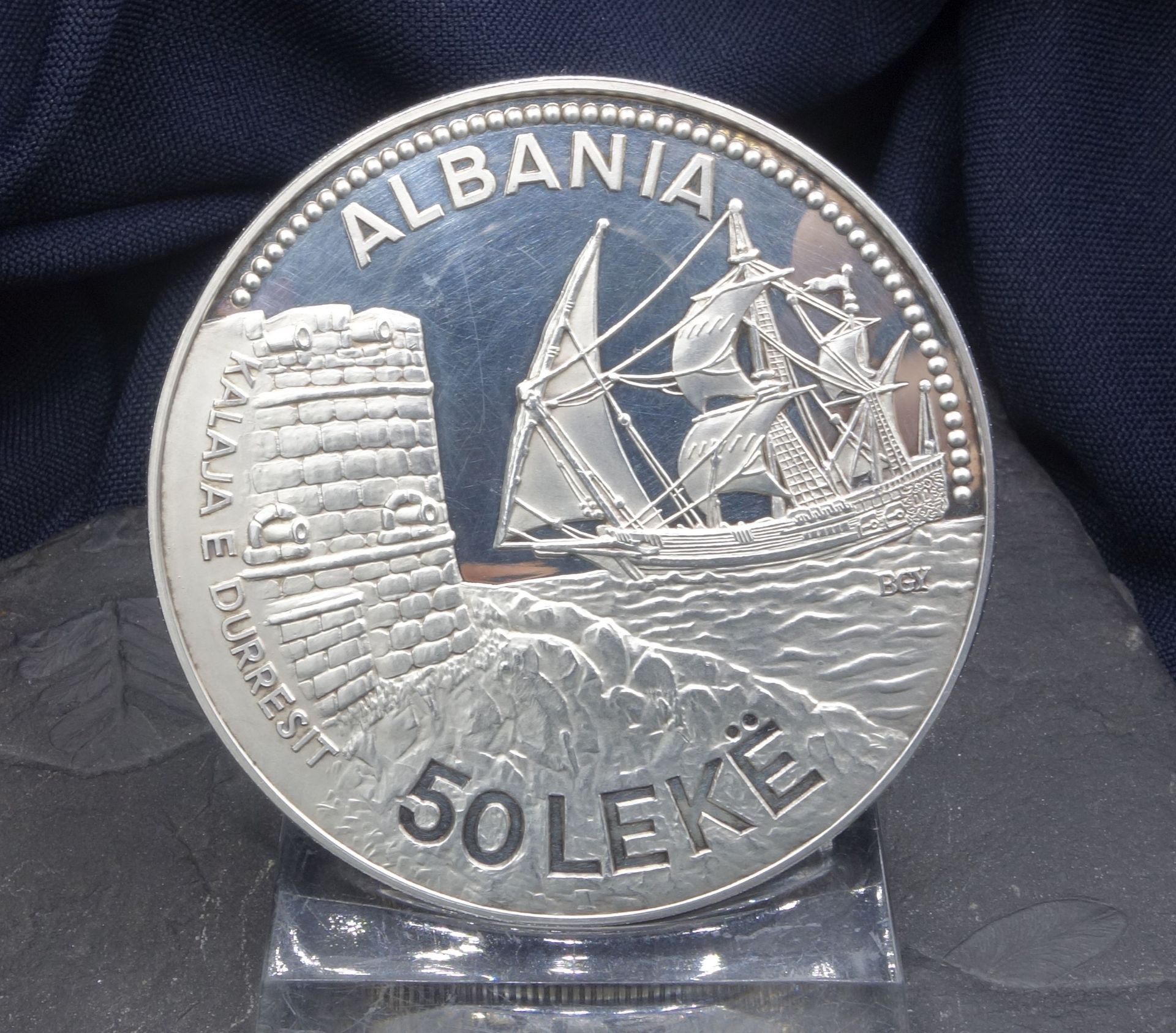 50 LEKE ALBANIA