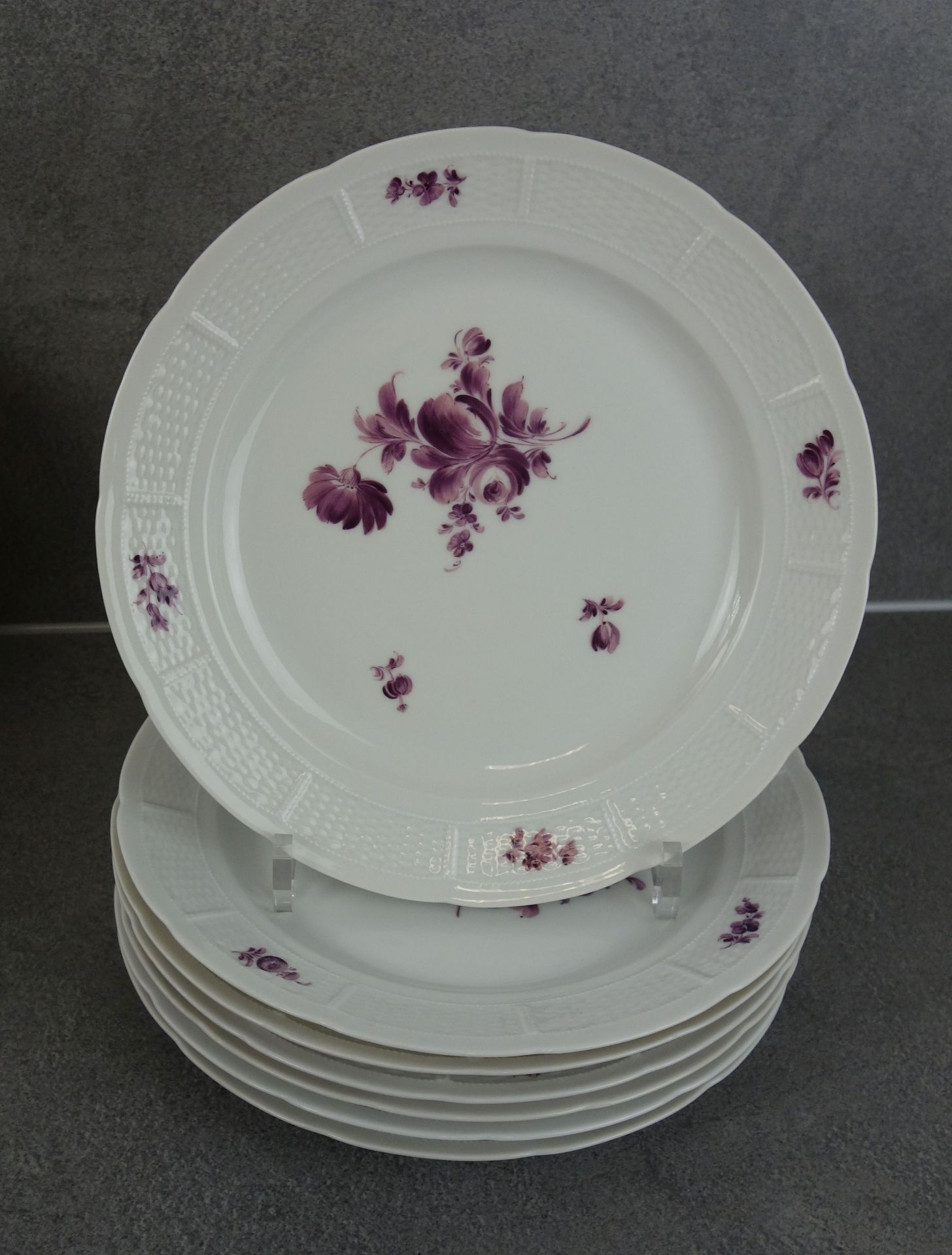 DINNER SERVICE - Image 6 of 15