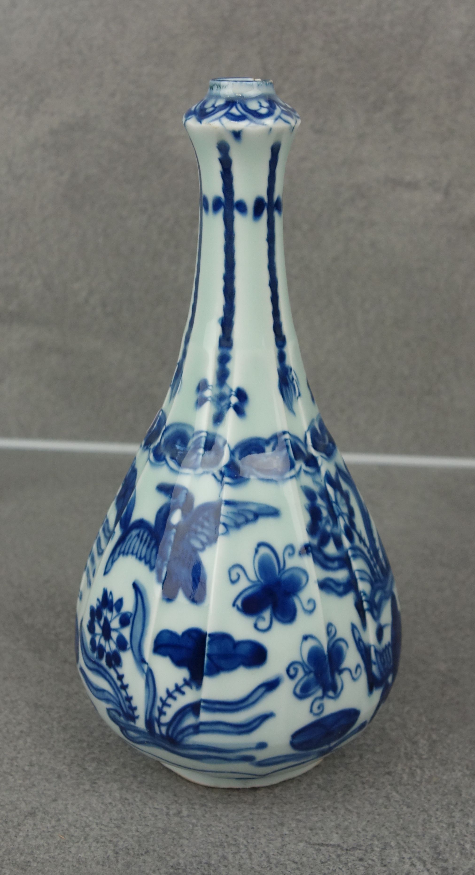 GARLIC VASE - Image 4 of 6