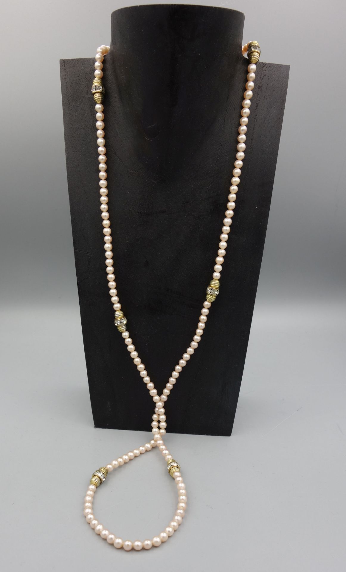 PEARL CHAIN - Image 3 of 3