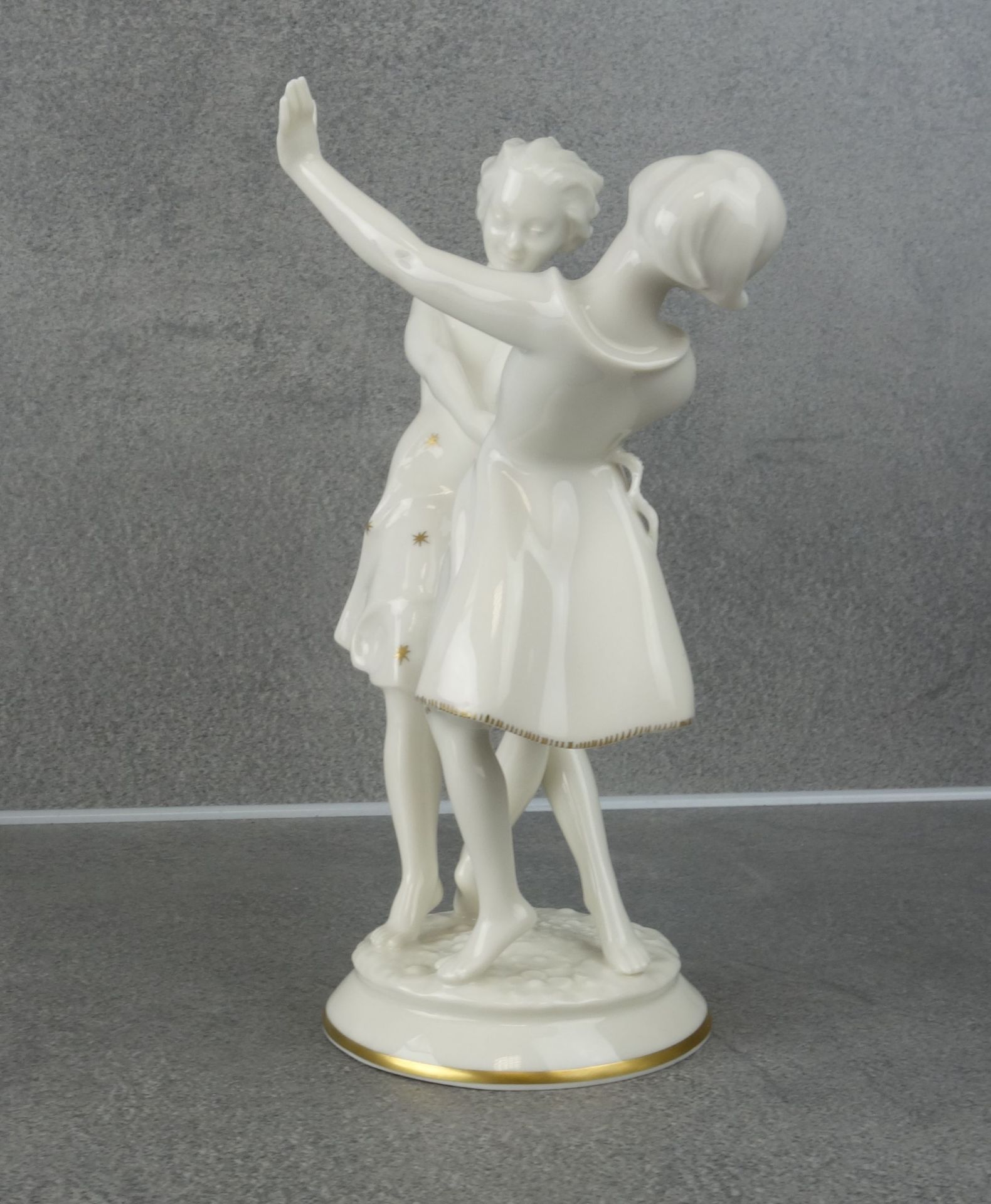 CARL WERNER PORCELAIN FIGURES: "DANCING GIRLS" - Image 4 of 5