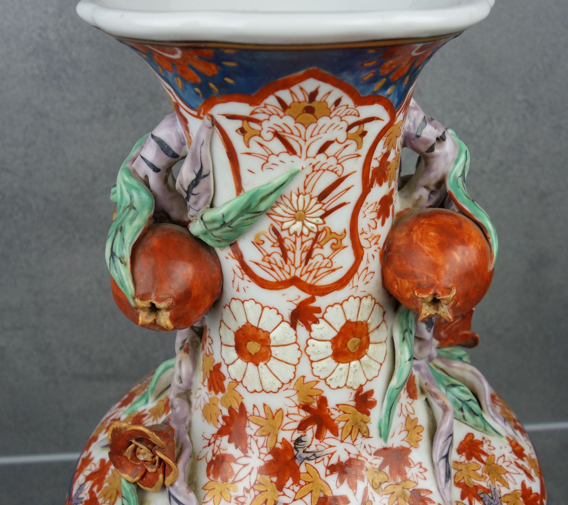 VASE WITH GRANATOES - Image 2 of 10
