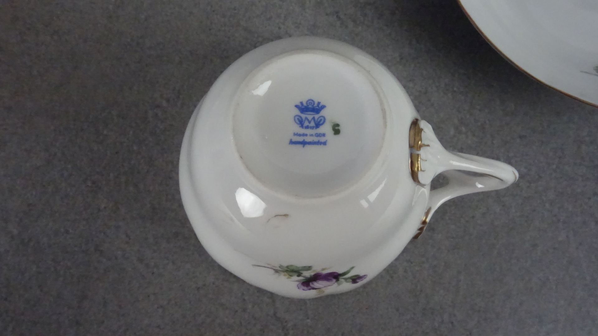 6 COFFEE  OR TEA CUPS - Image 5 of 5