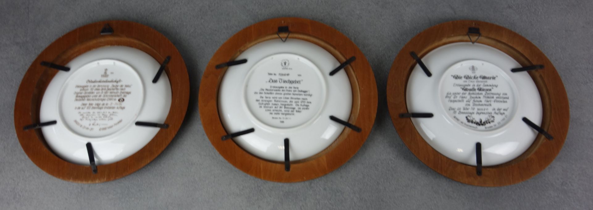 3 WALL PLATES - Image 2 of 2