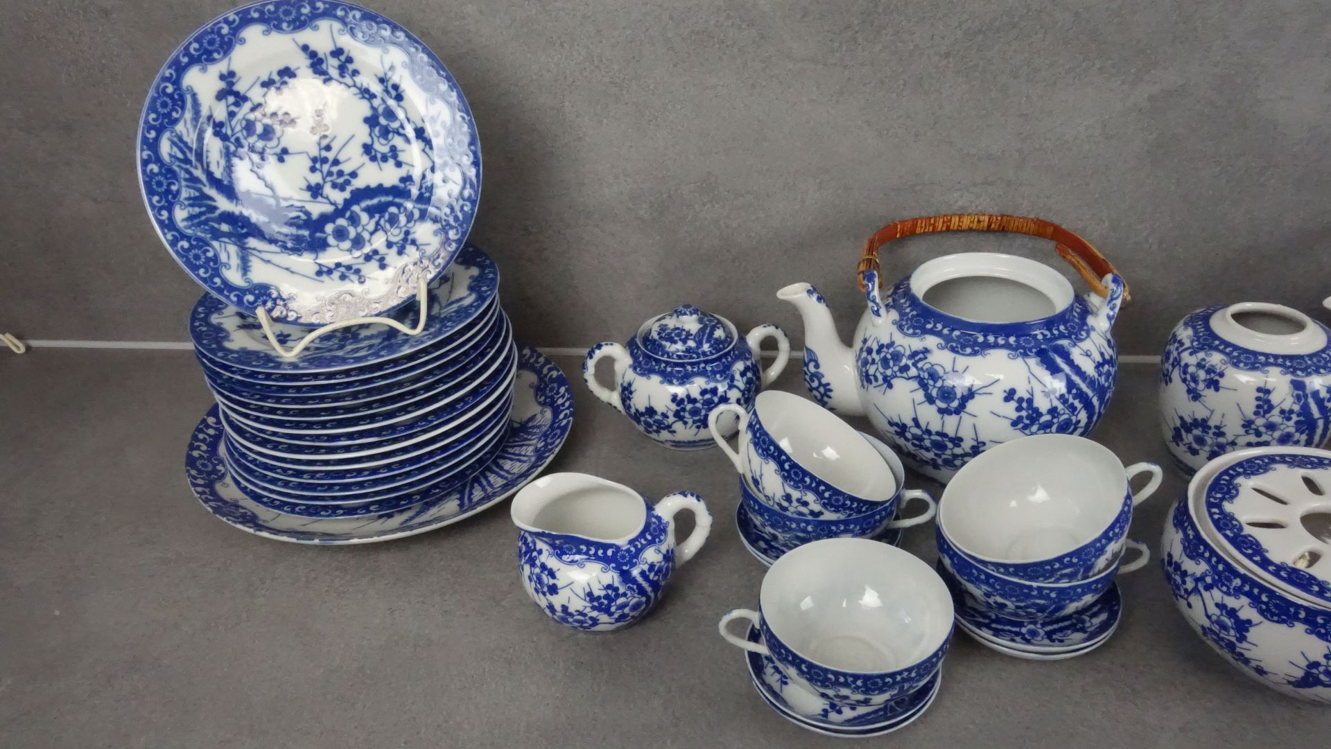 TEA SERVICE - Image 4 of 5