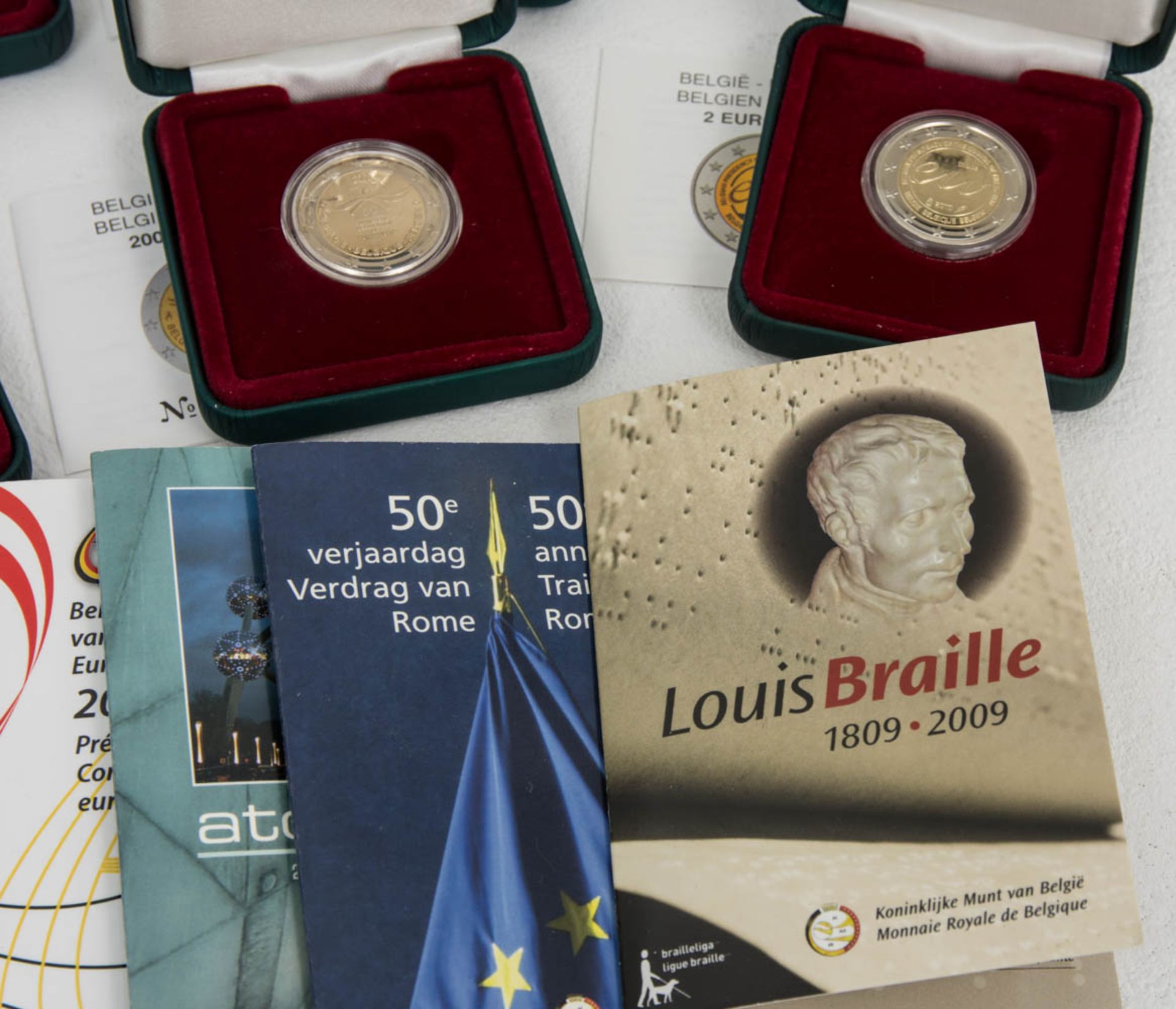 Sammlung Belgien 2 € Münzen.15 Stück, durchweg Sammlerqualität mit OVPs.Belgie - Bild 6 aus 6