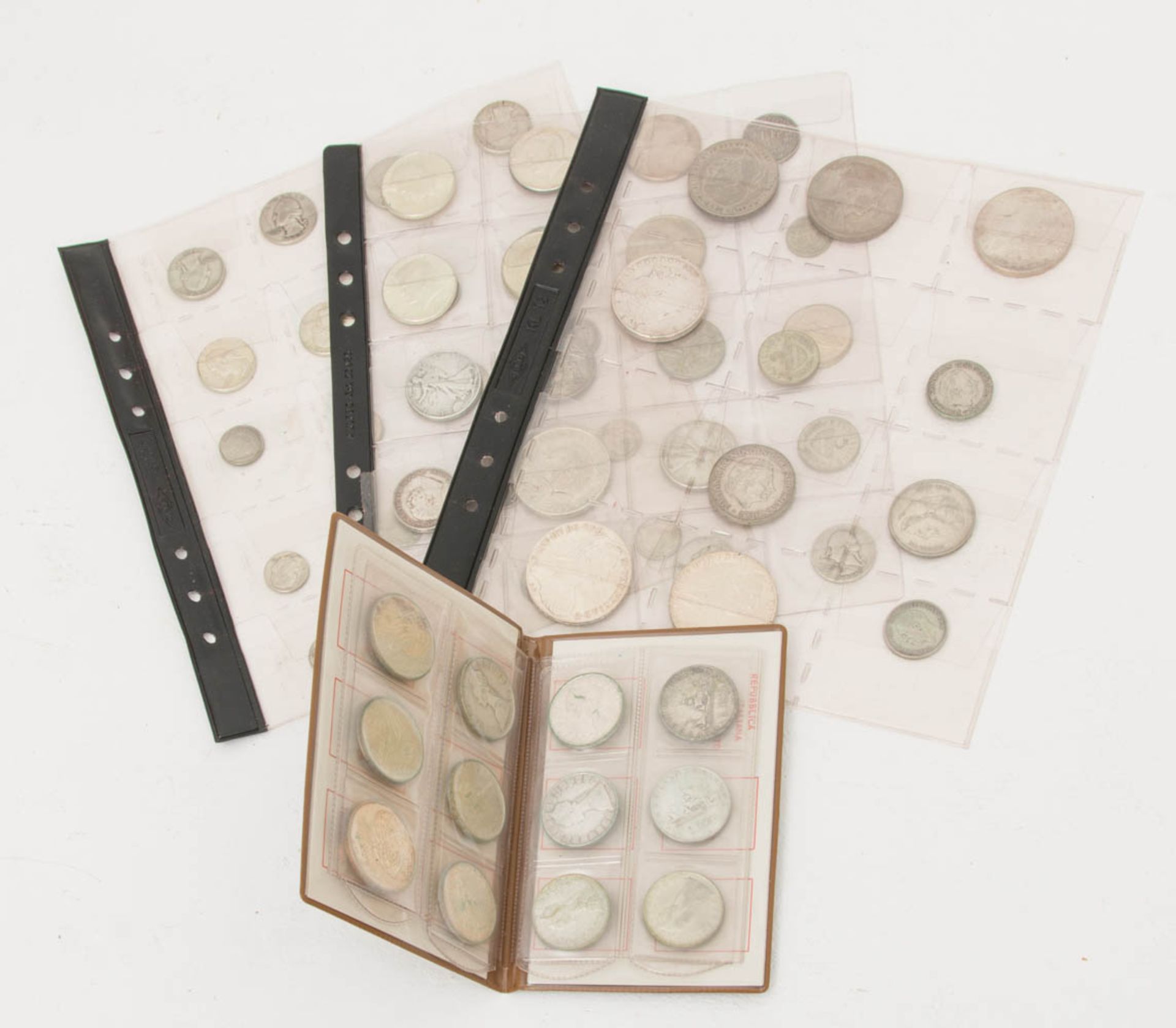 Sammlung Silbermünzen international.63 Stückdurchweg Silber (CH, USA, GB, NL, ..