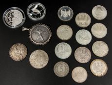Konvolut aus 17 SilbermünzenÜber 190 g Feinsilber.11 x 10 DM 625er.2 x 5 DM