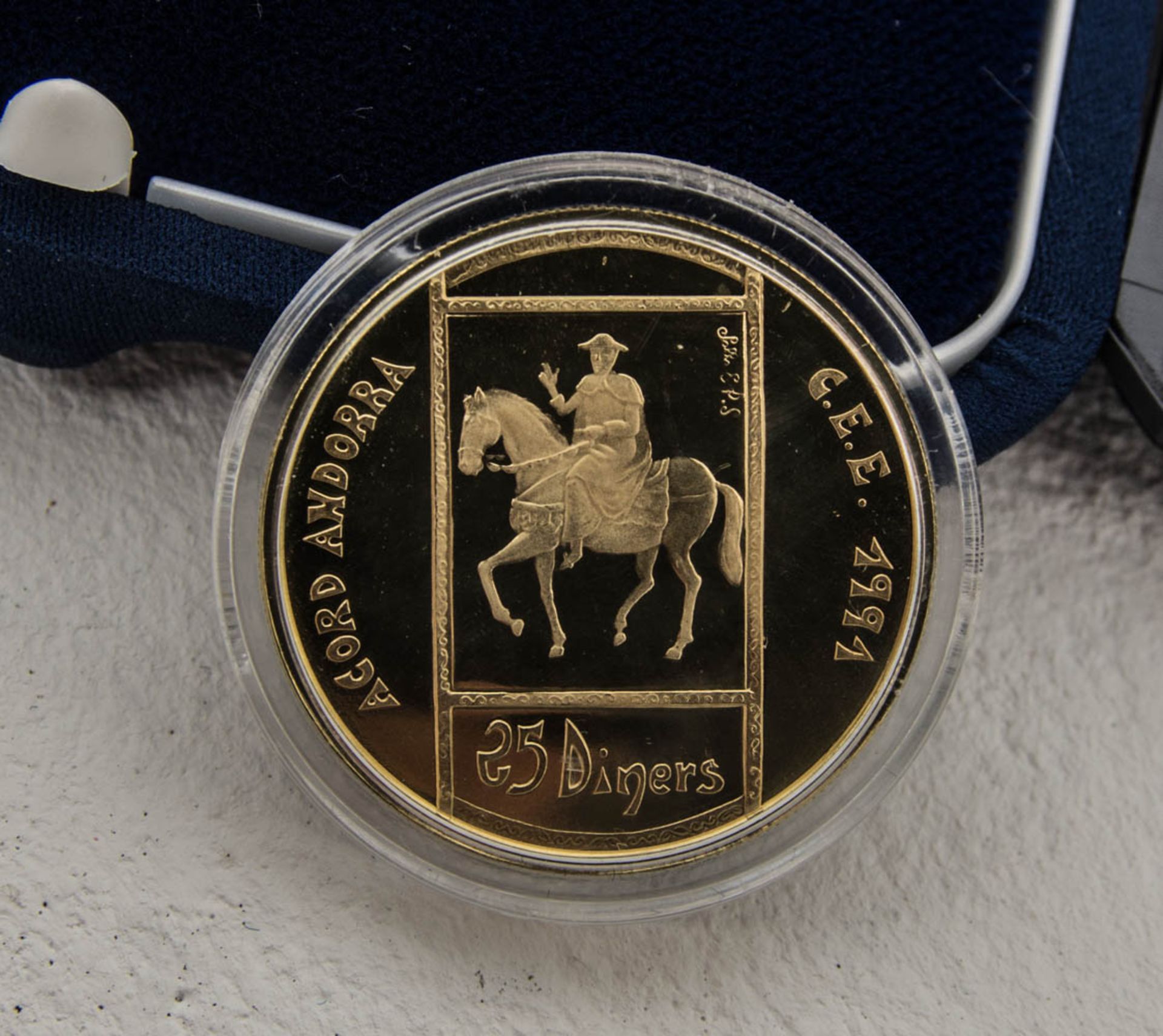 Sammlung Goldmünzen/-medaillen Andorra 22,5 g Feingold.5 x 25 Diner 1990er je 7,7 g 5 - Bild 2 aus 5