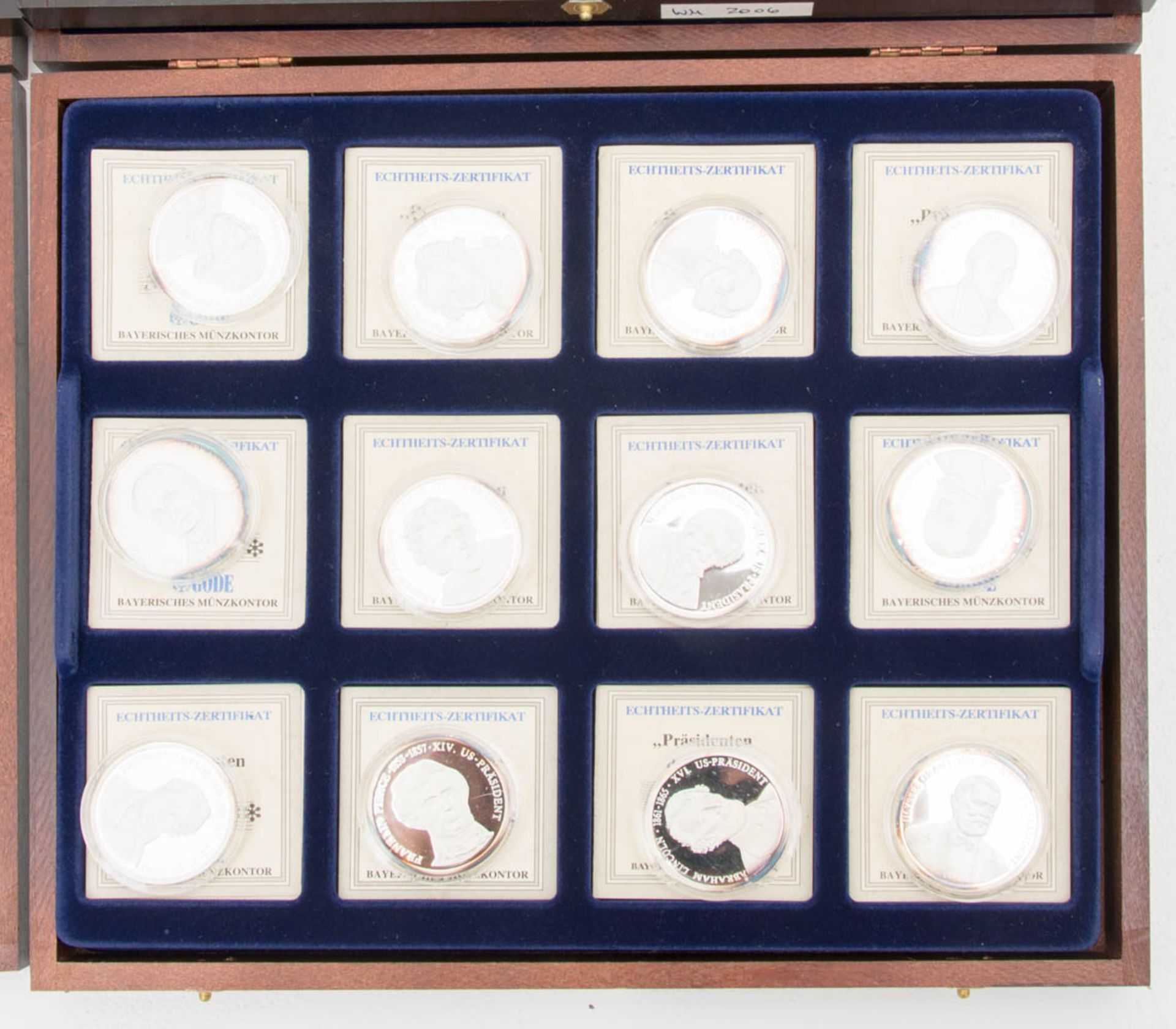 Sammlung Medaillen 65 Stück. über 1 kg Feinsilber.65 Medaillen in 5 Holzetuis (Bunde - Bild 2 aus 4