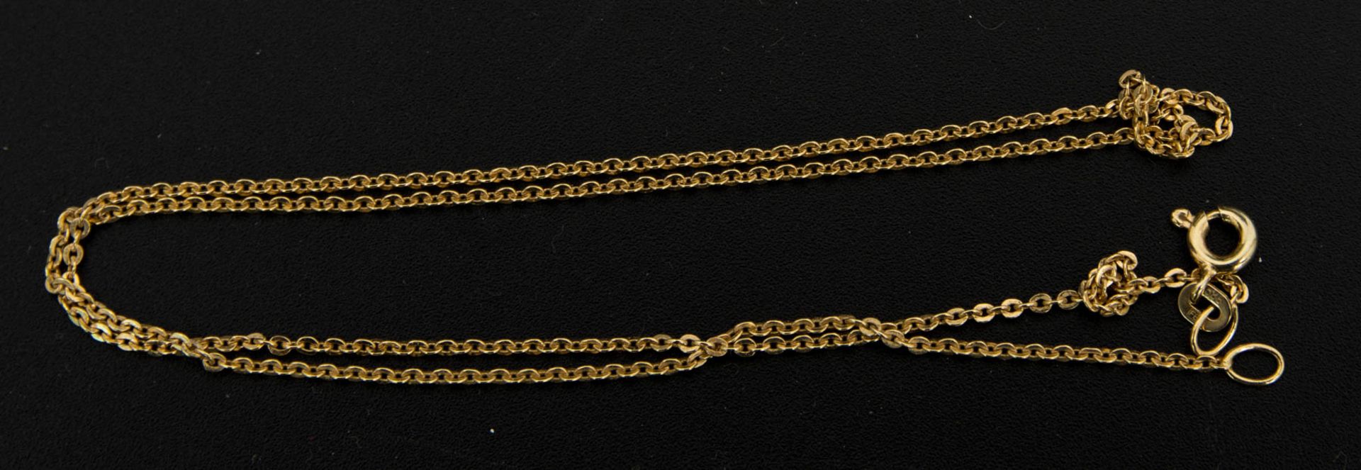 Konvolut Goldschmuck, 585er Gelbgold.Drei Ketten. drei Anhänger, eine Brosche, drei p - Bild 12 aus 12