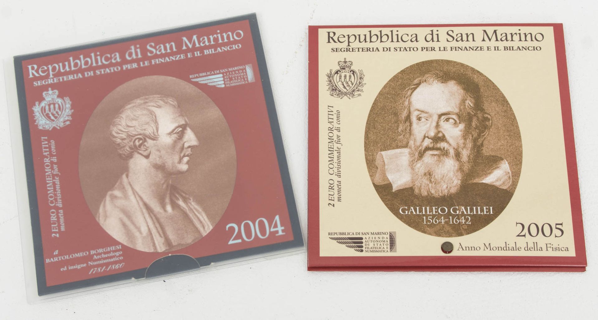 San Marino: 2 x 2 € 2004, 2005.in Ausgabefoldern.2 € Gedenkmünze 2004 Borghe