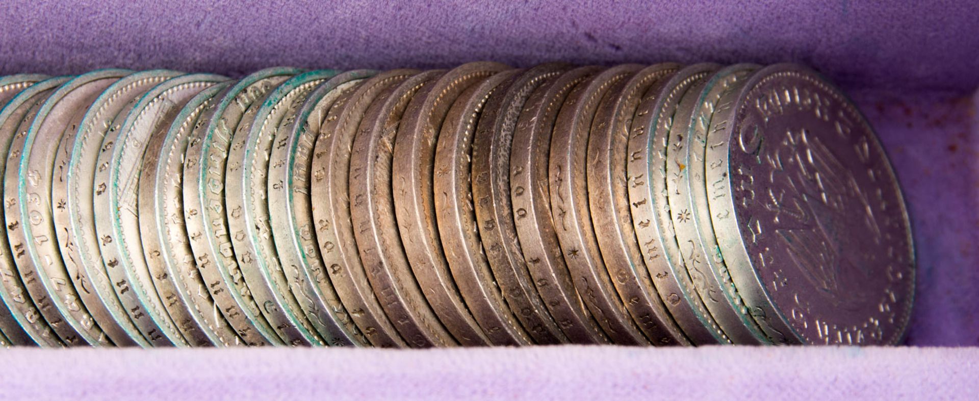 Silbermünzen III. Reich 5 RM und 2 RM Hindenburg 1065 g Feinsilber.82 x 5 RM Hindenbu - Image 4 of 4