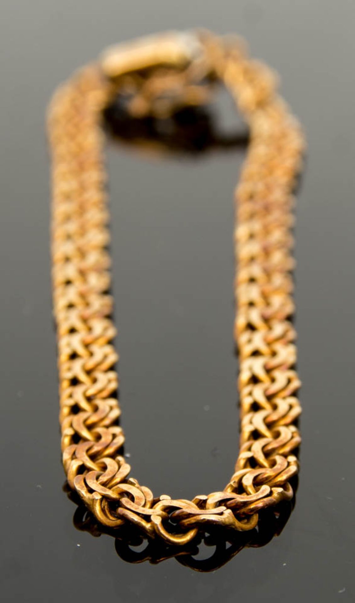 Goldenes Gliederarmband, 750er Rotgold.Gesamtgewicht: 8,9 g. - Image 3 of 3