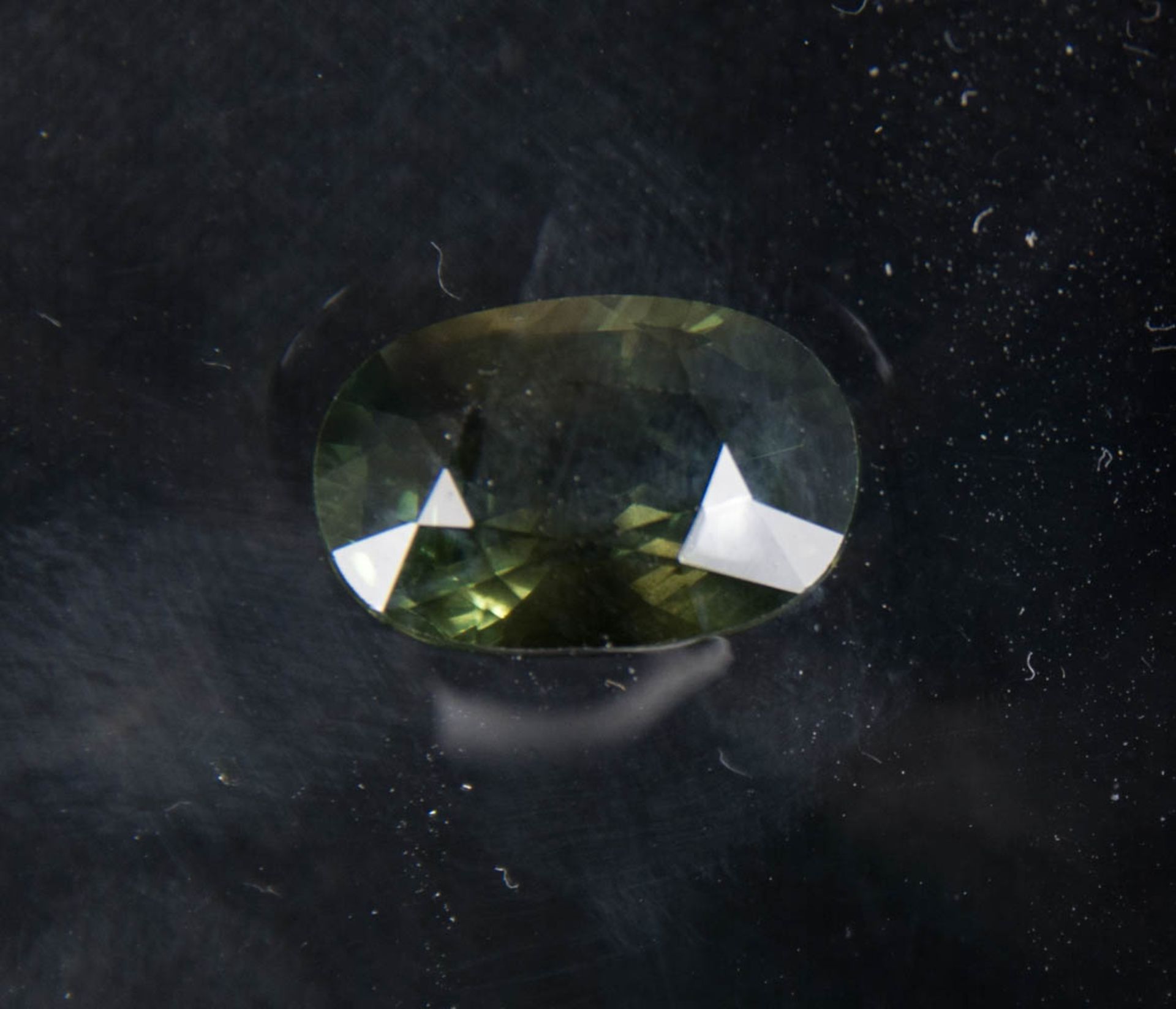 Grüner Saphir, 3,14 Ct. - Bild 2 aus 5