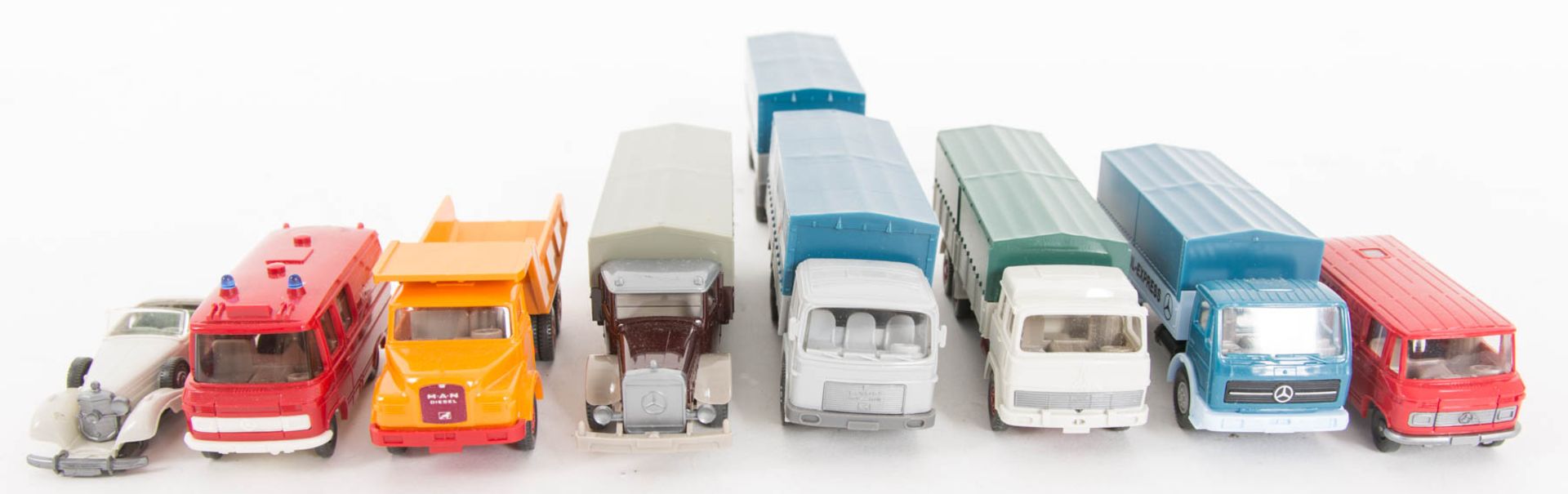 Konvolut von 48 Wiking Modellautos und Lastwagen teilweise in OVP. - Image 18 of 30