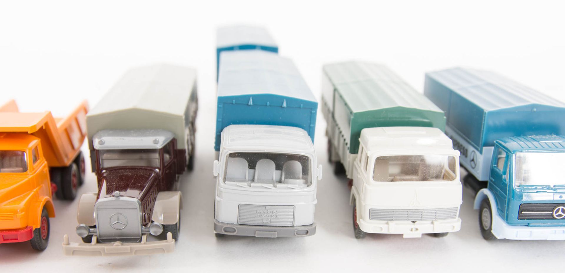 Konvolut von 48 Wiking Modellautos und Lastwagen teilweise in OVP. - Image 20 of 30