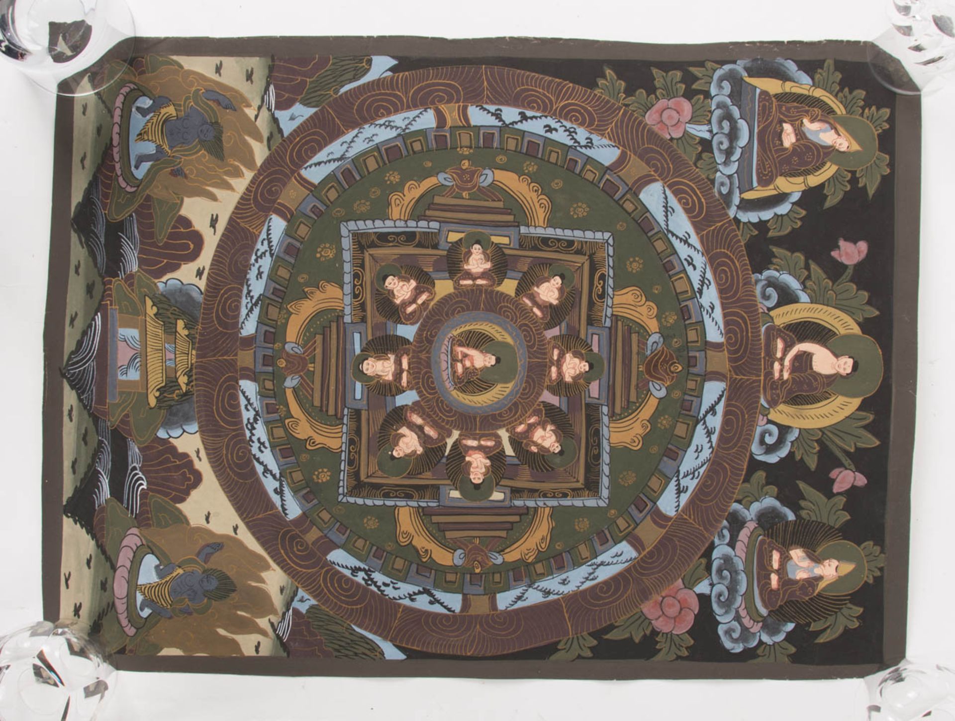 Konvolut aus neun Thangka, Buddha Mandala, Pigment und Goldstift auf Leinwand, Tibet, 20. Jh. - Bild 2 aus 6