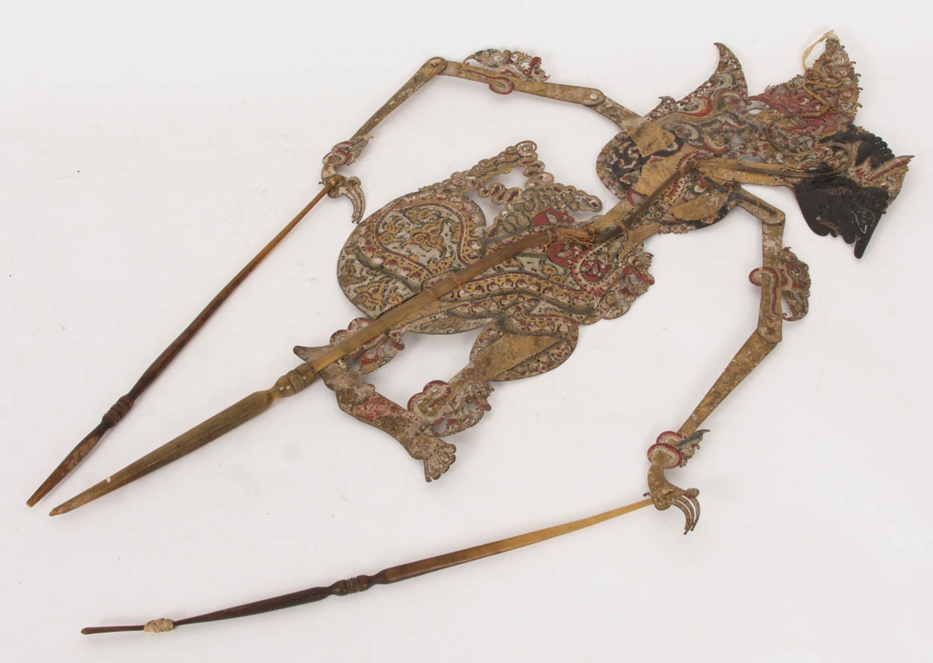 Wayang Kulit Figur, feiner Farbauftrag auf Leder, Yogyakarta Bali, 20. Jh. - Image 7 of 13