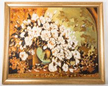 Stillleben mit weißen Blumen, russischer Bernstein und Sand auf Platte, 20. Jh.