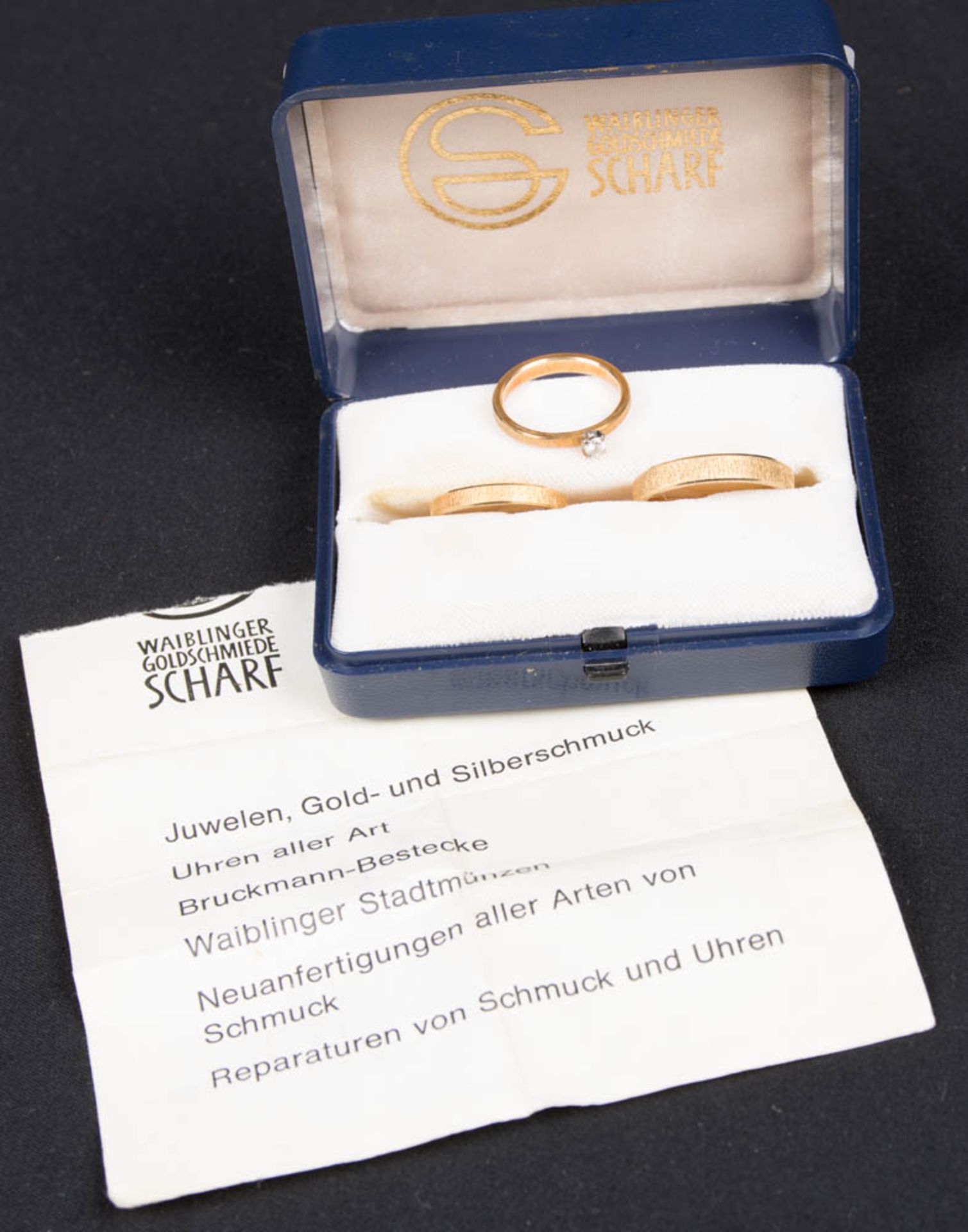 Konvolut von drei Goldringen, 585er Gelbgold, Waiblinger Goldschmiede Scharf.