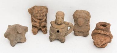 Konvolut aus fünf präkolumbianischen Fragmenten.