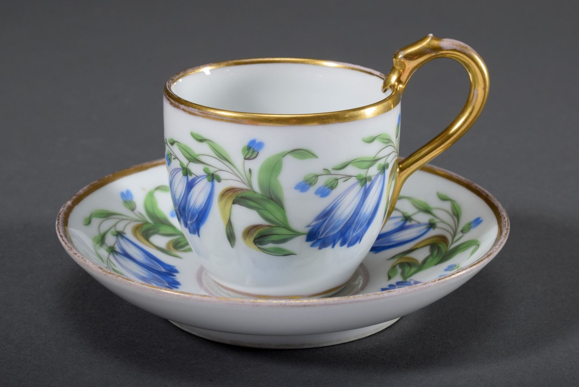 Biedermeier Tasse mit polychromer Bemalung "Enzian" und Goldrand, 19.Jh., H. 8, - Bild 2 aus 4