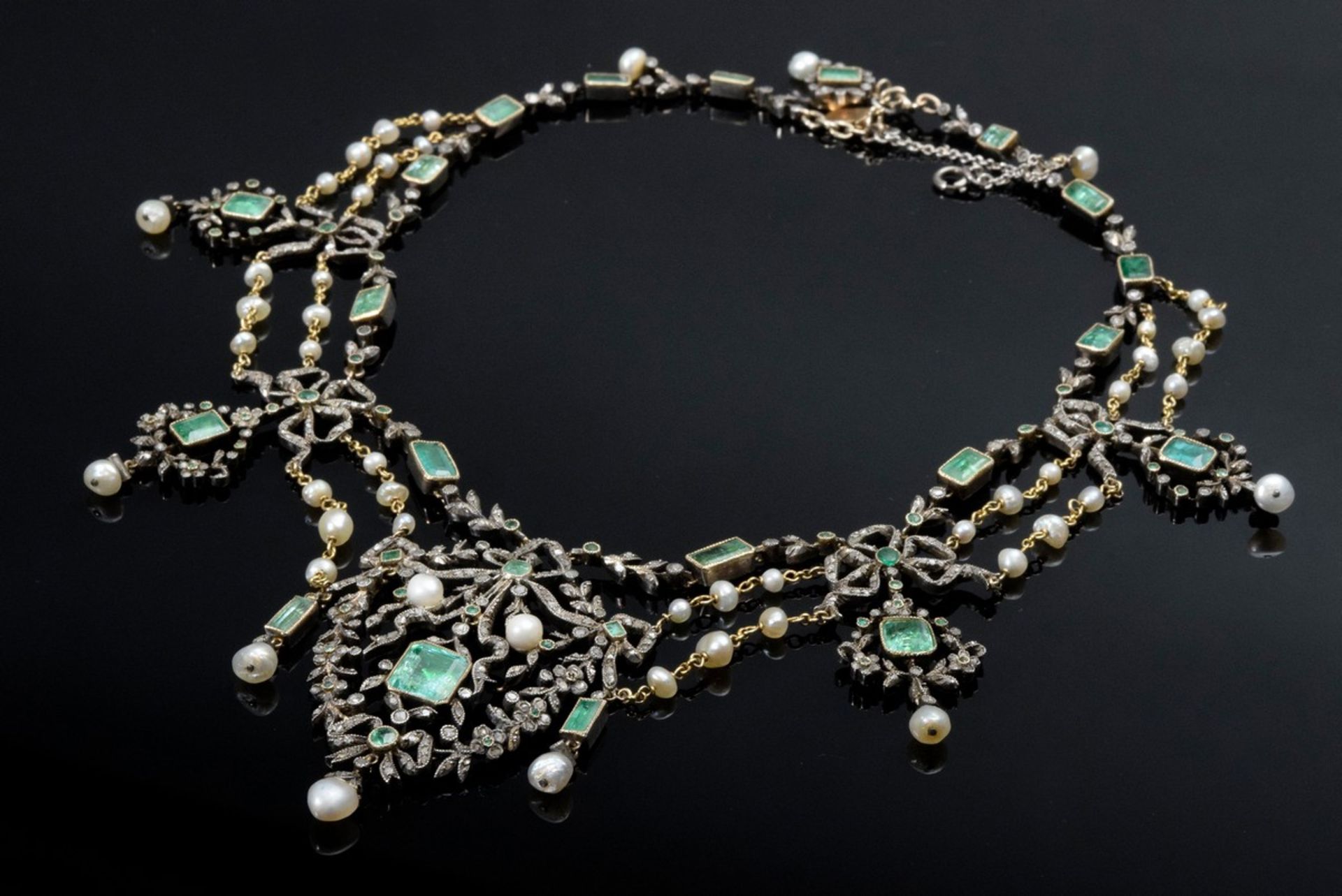 Prachtvolles Silber/GG 750 Collier mit Rocaille Elementen im Louis XVI Stil mit - Bild 5 aus 5