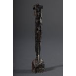 Schröder, Wilfried (*1945) "Kleiner Torso" 1975, Bronze, am Boden monogr./dat.,