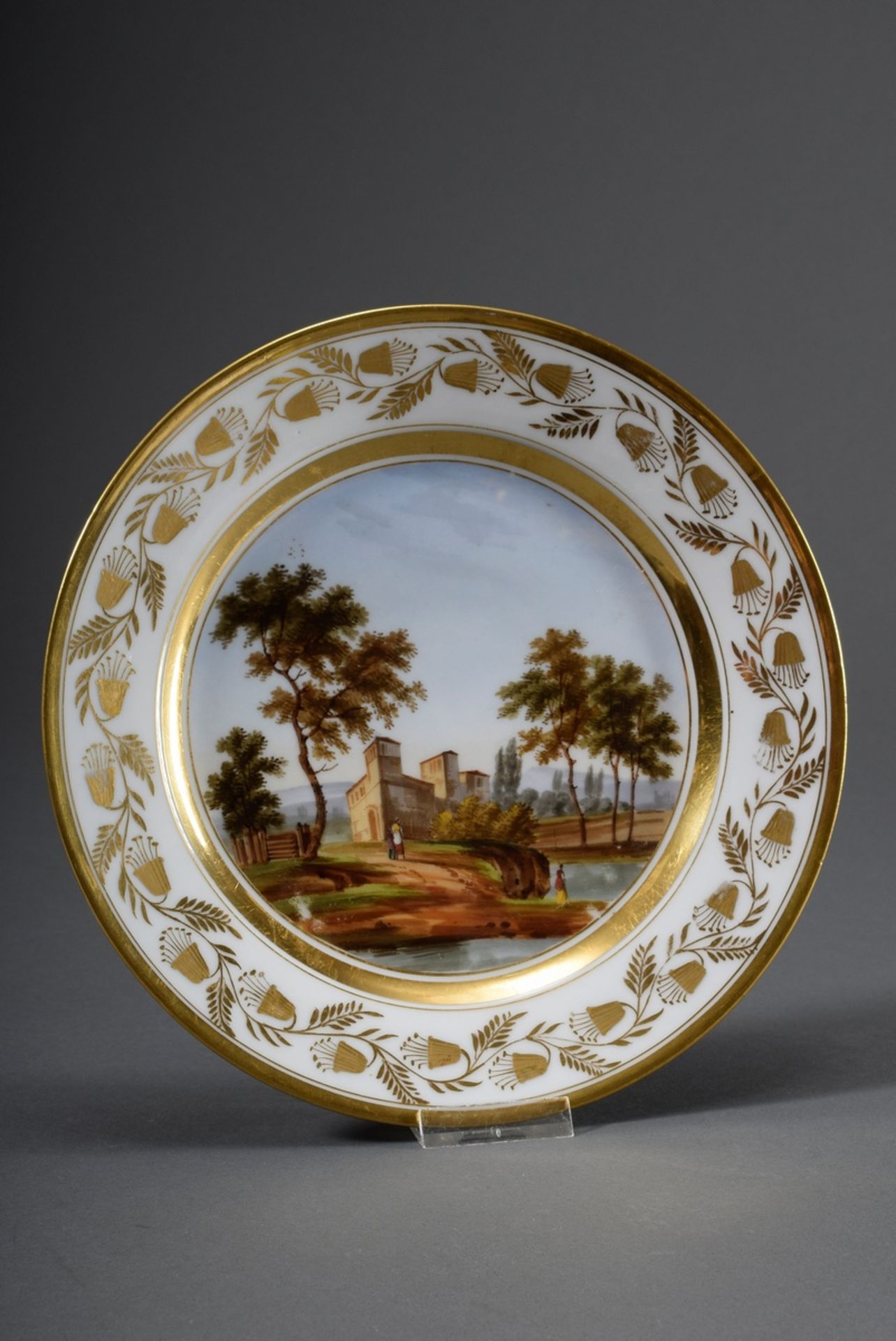 Empire Teller mit feiner Bemalung "Arkadische Landschaft" und Goldblattfries, A