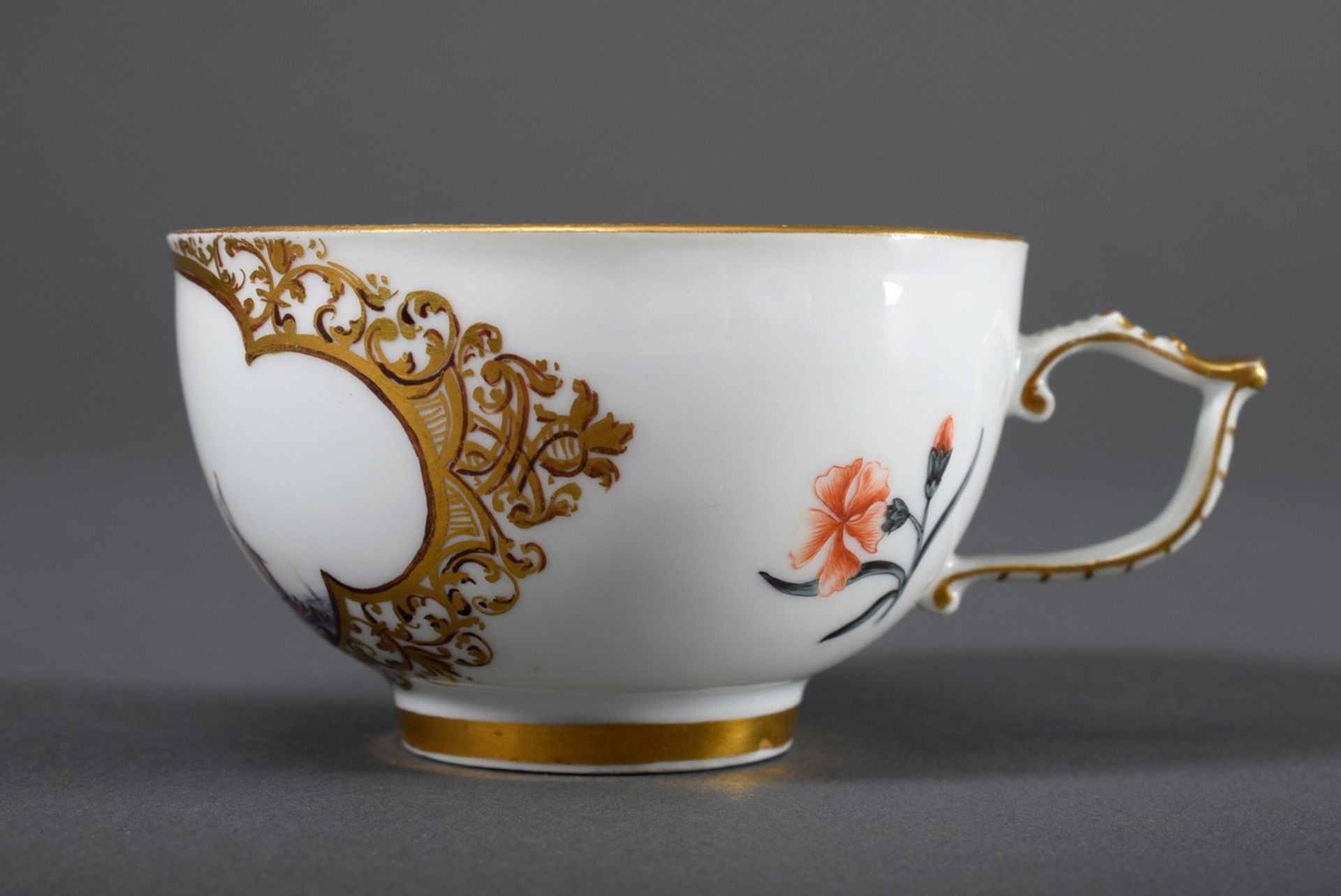 Meissen Obertasse mit polychromer Bemalung in der Art Christian Friedrich Herol - Bild 2 aus 7