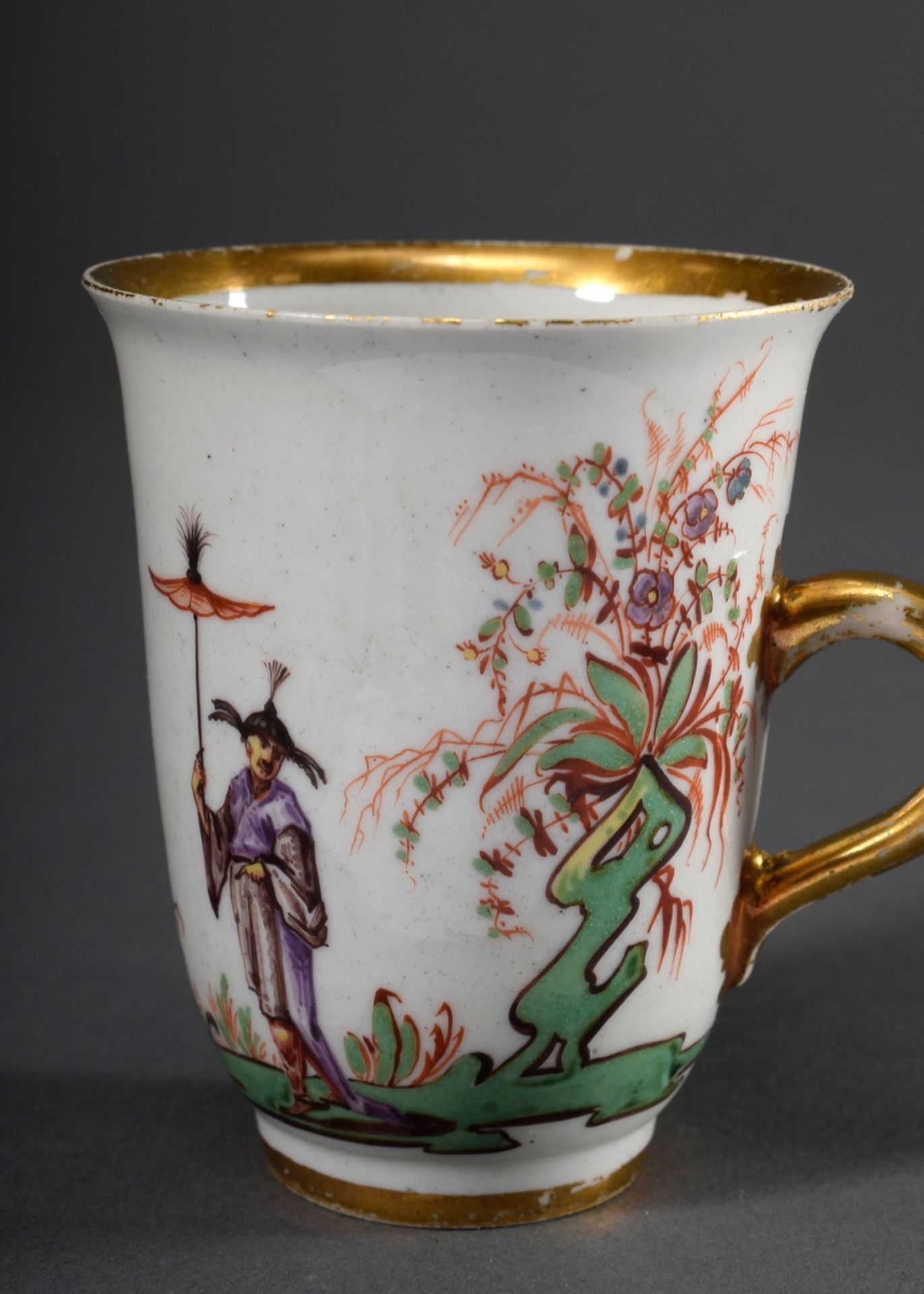 Hohe Wien Tasse auf Untertasse mit polychromer Malerei "Chinoiserien zwischen F - Bild 5 aus 8