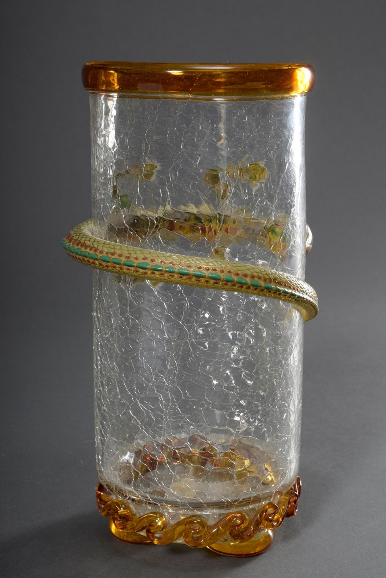 Paar Eisglas Stangenvasen mit bernsteinfarbenen Rändern und plastischen Echsen, - Bild 3 aus 5