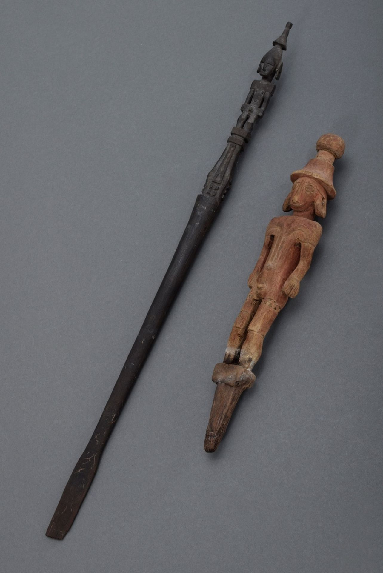 2 Diverse Teile Stammeskunst: Geschnitzter Holz Spachtel mit figürlichem Griff - Bild 6 aus 7