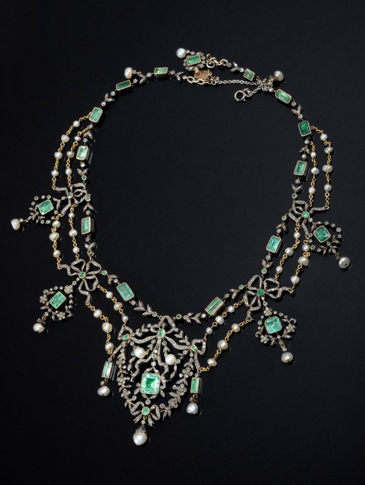 Prachtvolles Silber/GG 750 Collier mit Rocaille Elementen im Louis XVI Stil mit - Bild 4 aus 5