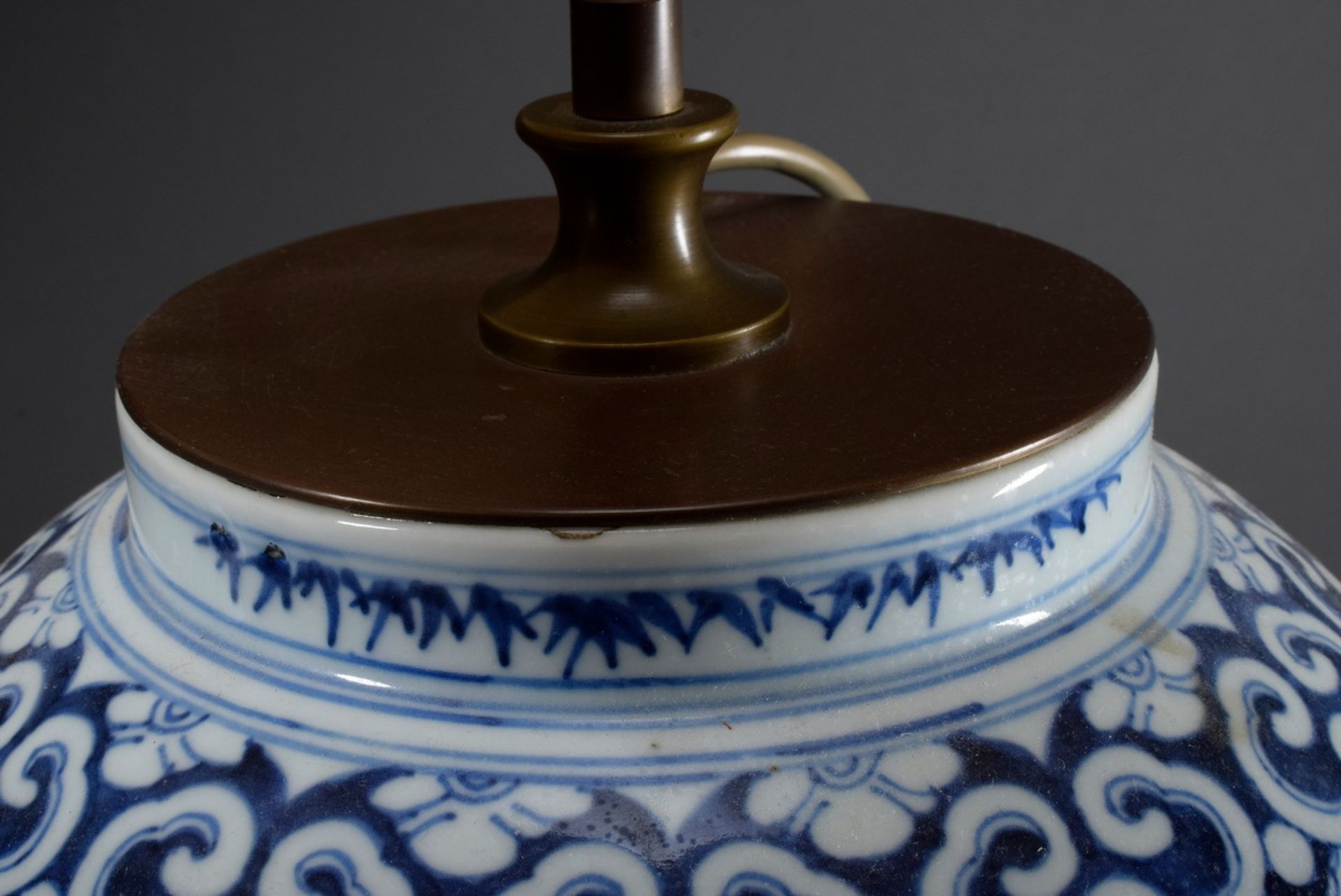 Große chinesische Porzellan Vase mit Blaumalerei Dekor „Bauer zwei Pferde betra - Bild 4 aus 4