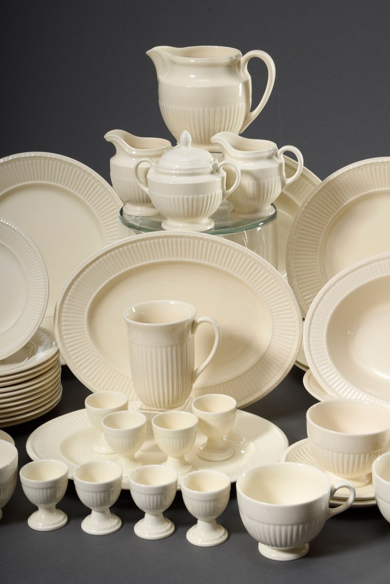 74 Teile Wedgwood Creamware Frühstücks- und Speiseservice "Edme", bestehend aus - Bild 2 aus 6