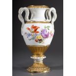 Meissen Schlangenhenkelvase mit polychromer Male | Meissen snake-handled vase with polychrome paint