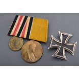 2 Diverse Teile: Eisernes Kreuz 1.Klasse 1870, S | 2 Various parts: Iron Cross 1st Class 1870, silv