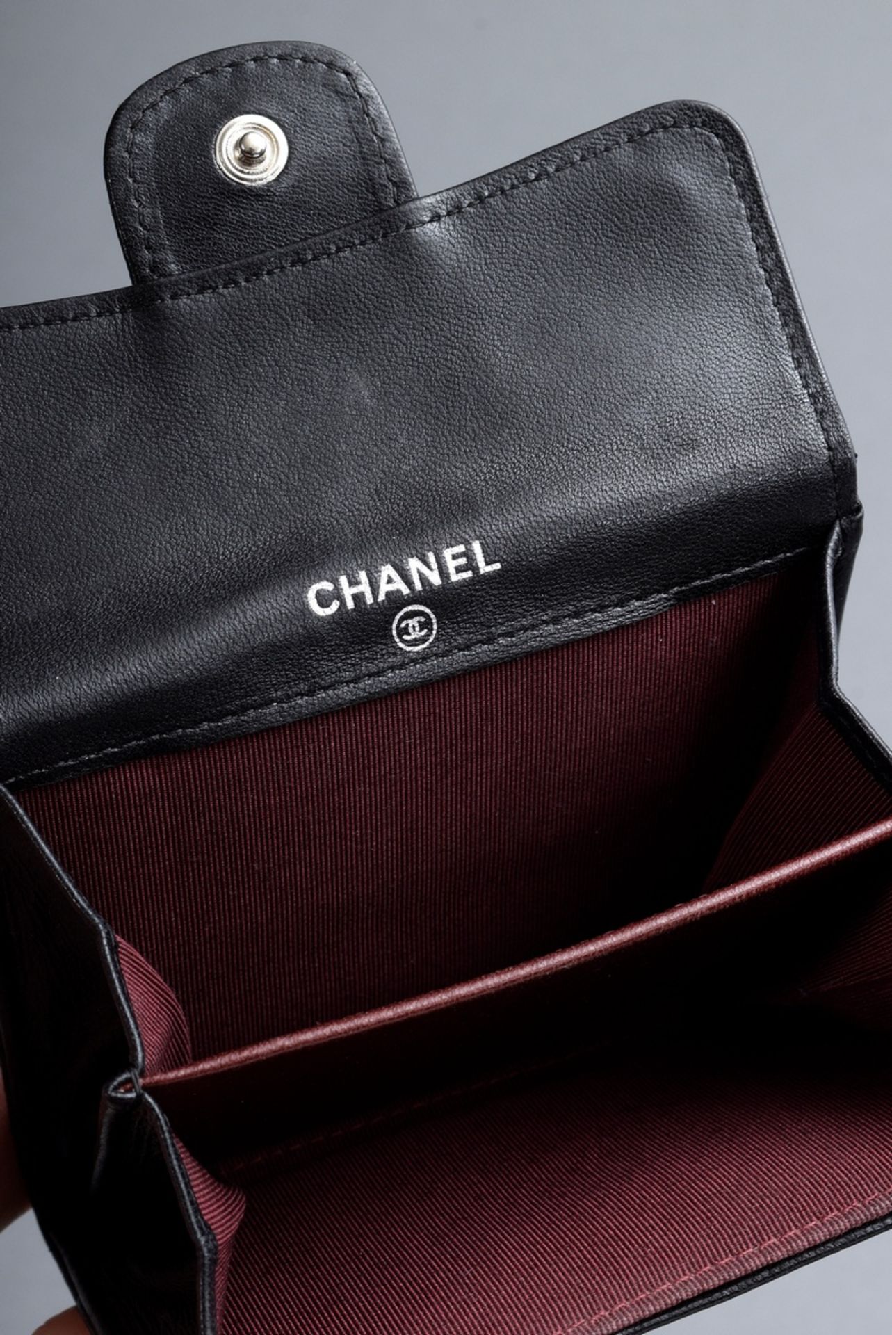 Chanel Portemonnaie, schwarz gestepptes Leder mit C | Chanel wallet, black quilted leather with CC - Image 3 of 4