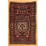 Fachralo Kazak Nischen- oder Gebetsteppich mit w | Fachralo Kazak niche or prayer rug with a white
