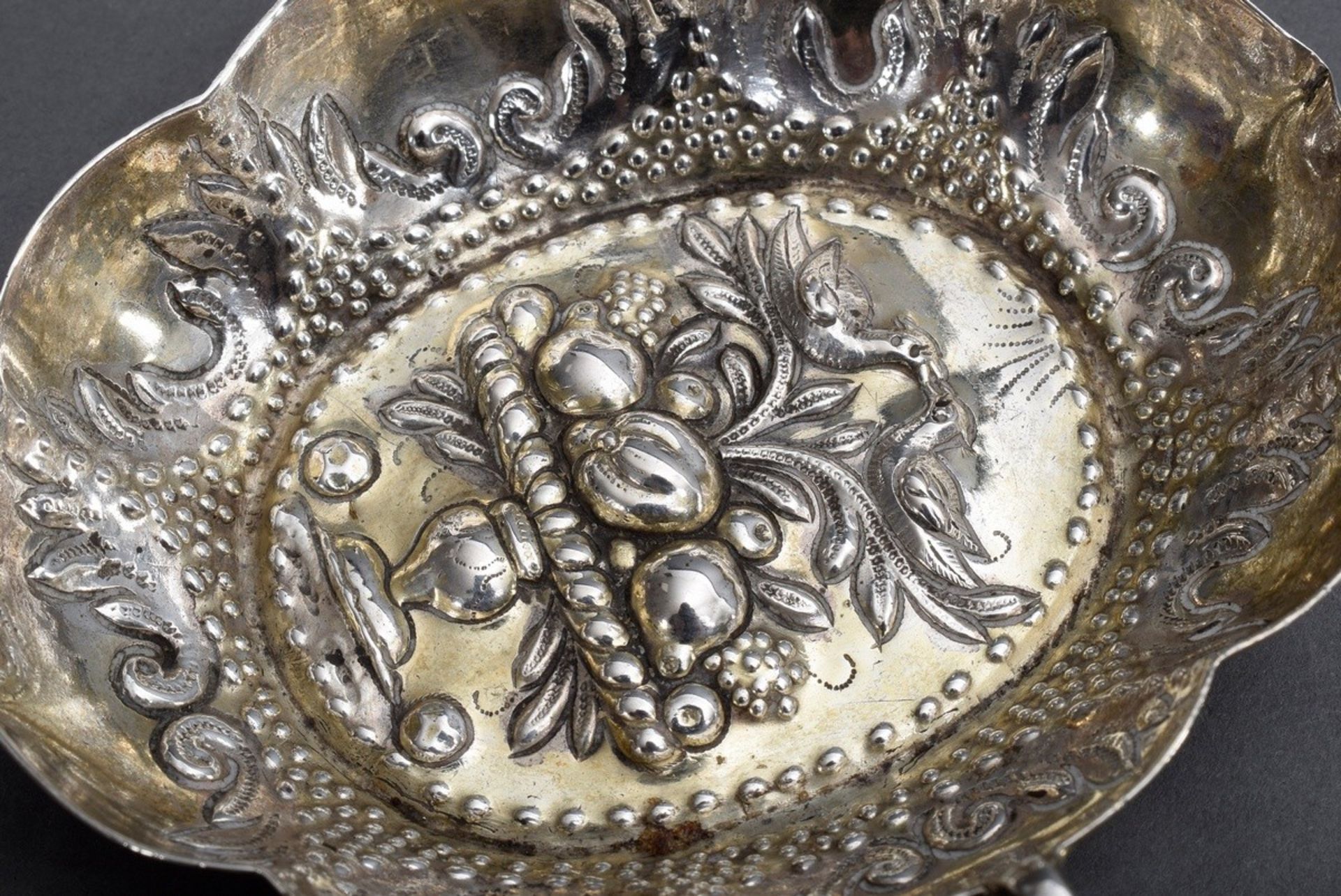 Kleine Branntwein Schale mit getriebenem Dekor " | Small brandy bowl with chased decoration "Vase w - Bild 2 aus 3