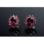 Paar RG 585 Entourage Ohrstecker mit pink Grana | Pair of RG 585 Entourage stud earrings with pink